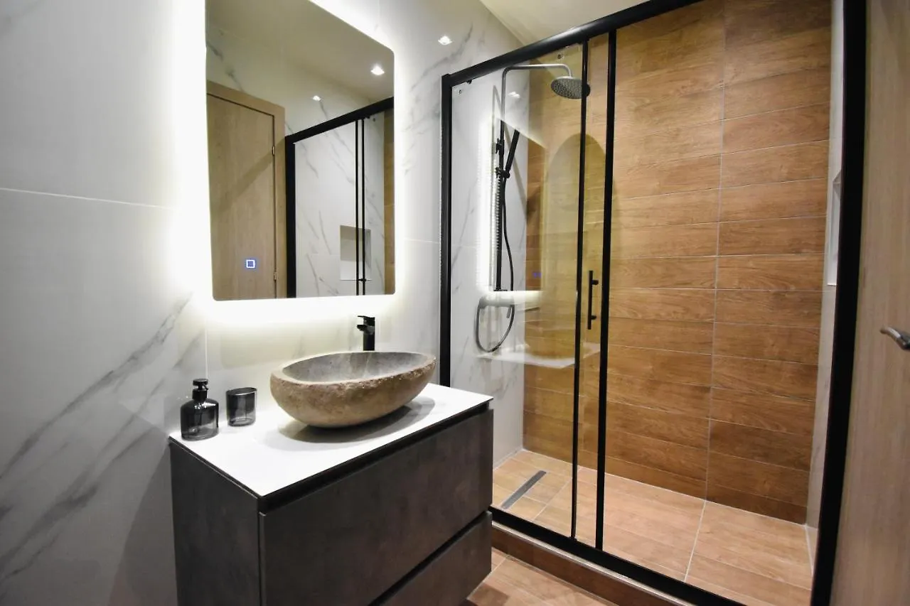 The Kleko Project B Apartment Thessaloniki Greece